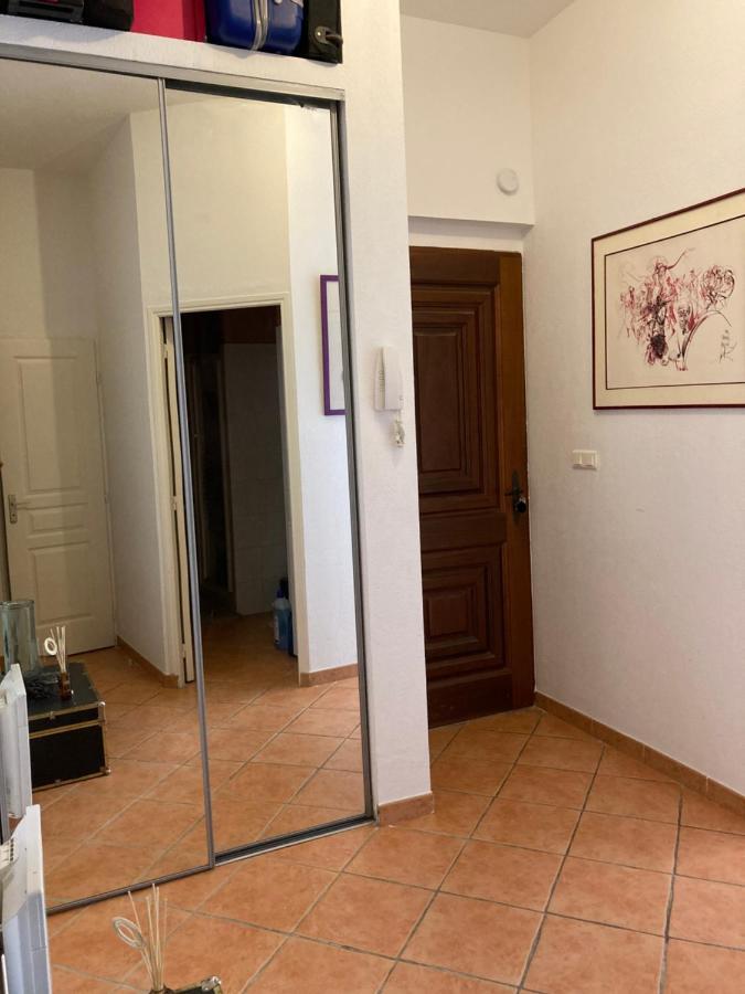 Appartement Cosy Salon-de-Provence Exterior foto